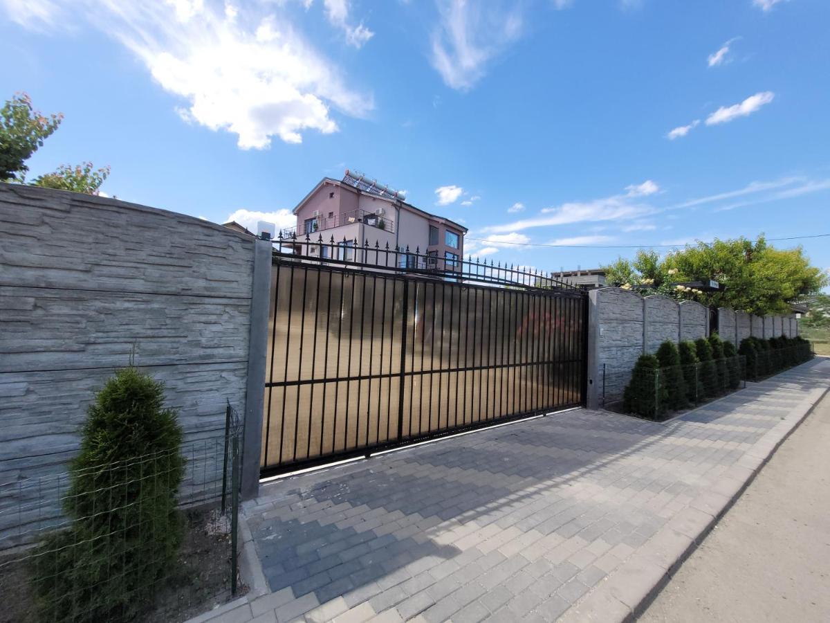 Kys House 호텔 테기르기올 외부 사진