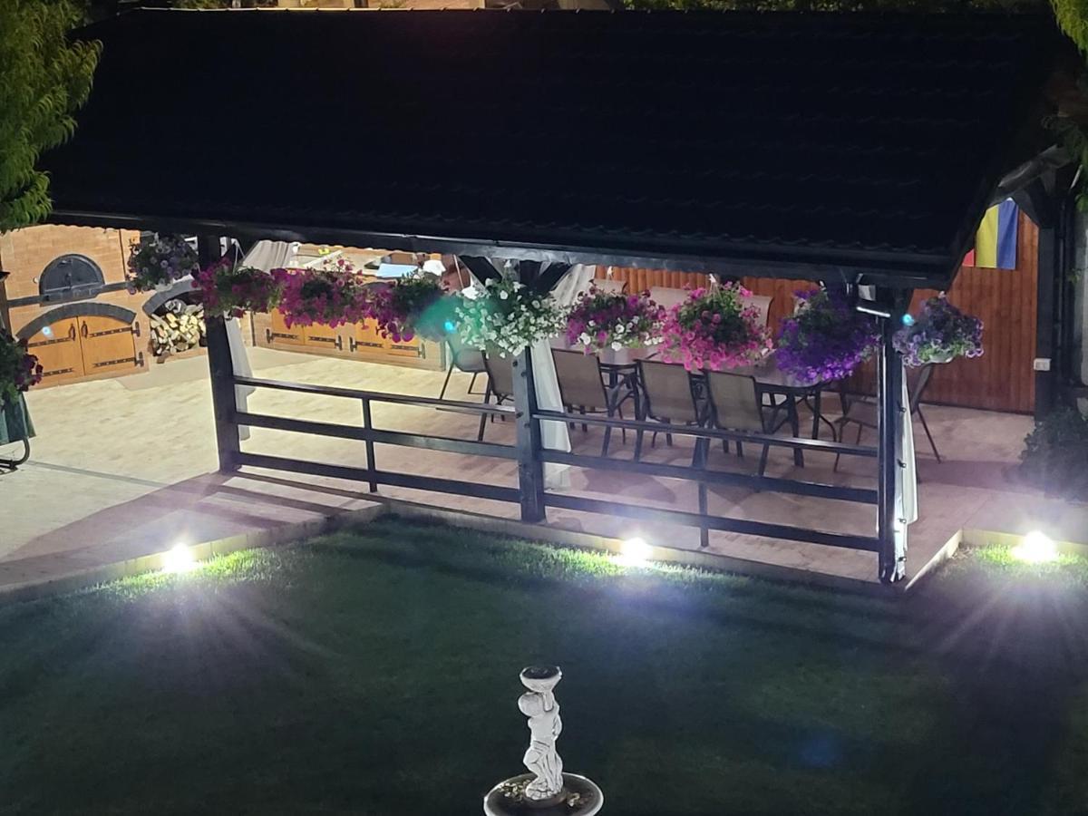 Kys House 호텔 테기르기올 외부 사진