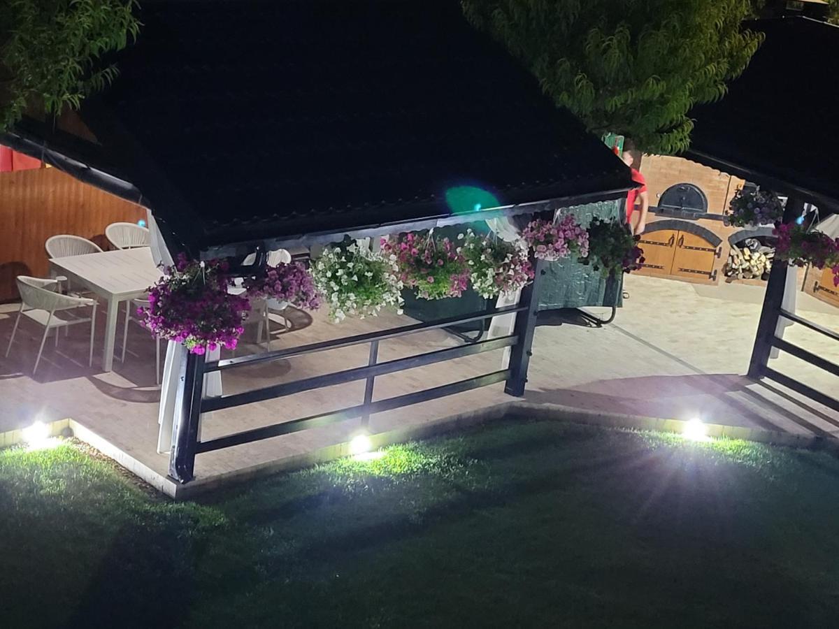 Kys House 호텔 테기르기올 외부 사진